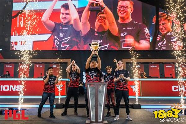 在关键时刻 在关键时刻