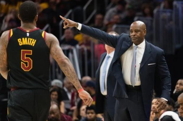 门将与后腰 门将与后腰